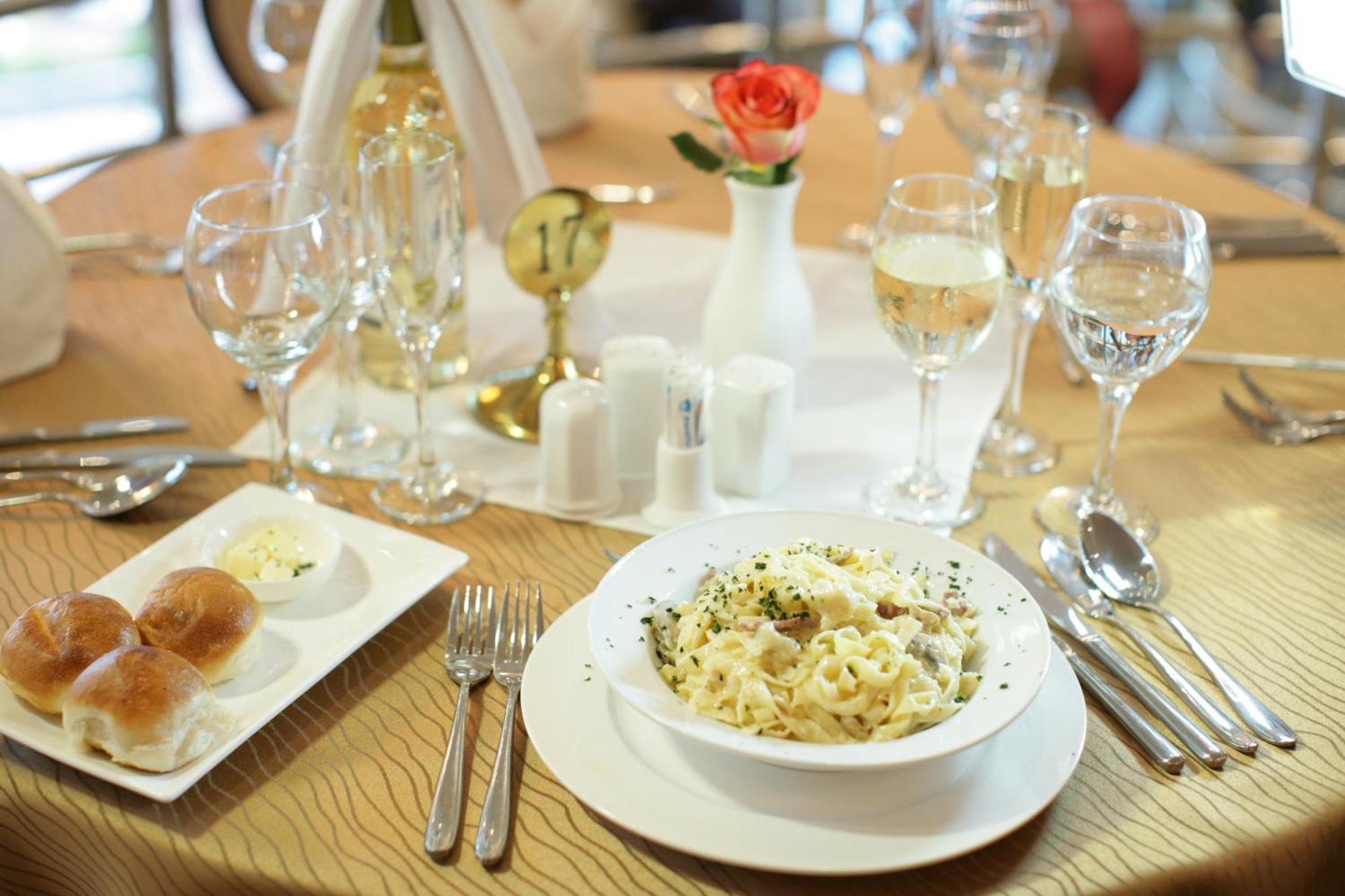 Friendship International Hotel Addis Abeba Zewnętrze zdjęcie